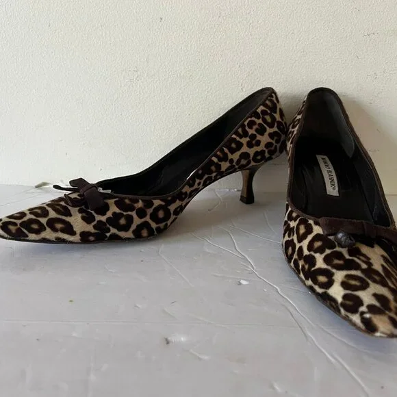 90'S VINTAGE MANOLO BLAHNIK PONY HAIR LEOPARD KITTN HEEL PUMP SZ 40.5 / 10.5 - Picture 1 of 8